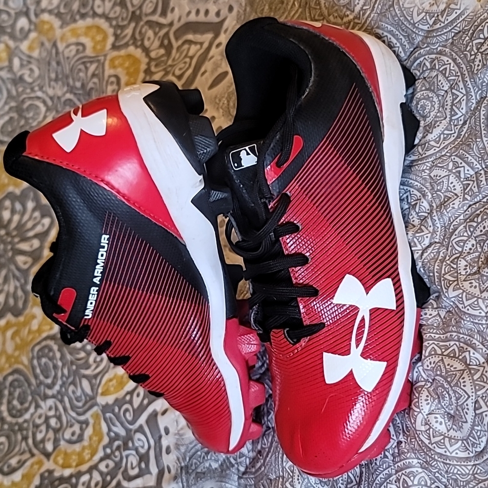Under Armour Baseball Cleats